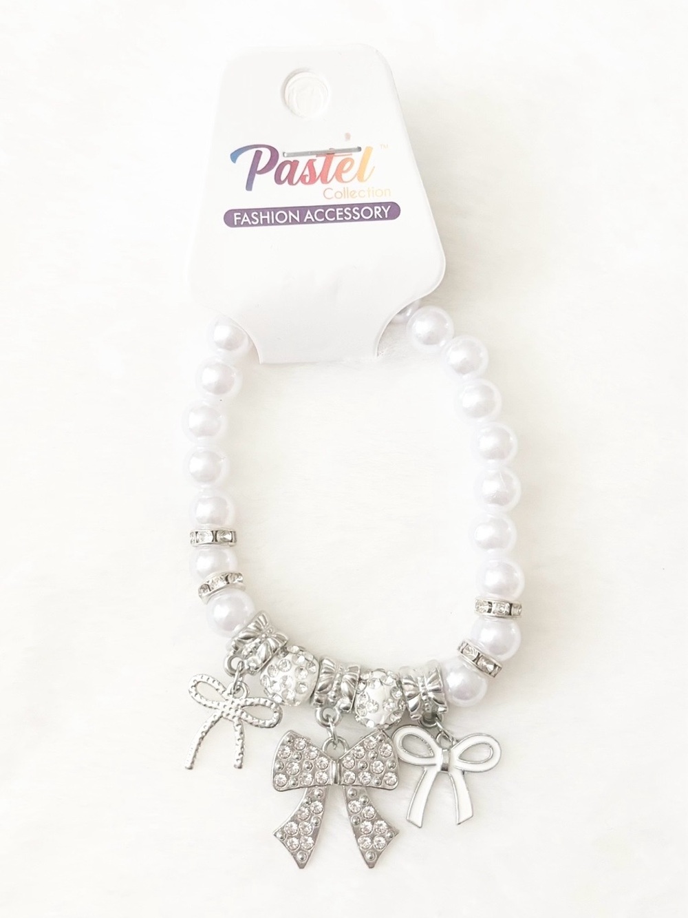 NWT White & Silver Pearl Charm Rhinestone Bracelet with Bow Accents